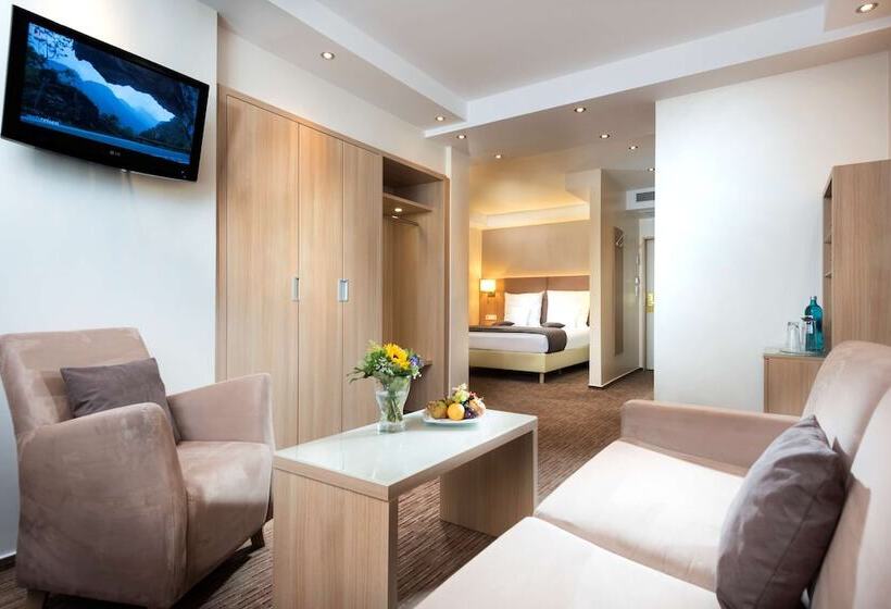 اتاق لوکس, Best Western Hotel Zur Post