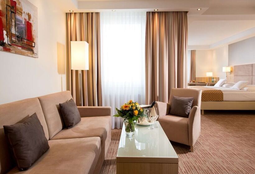 اتاق لوکس, Best Western Hotel Zur Post