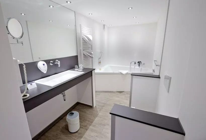 スイート, Best Western Hotel Zur Post