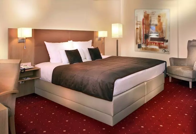 スイート, Best Western Hotel Zur Post