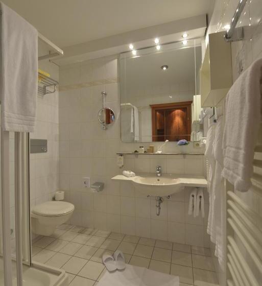 クラシックルーム, Celler Tor