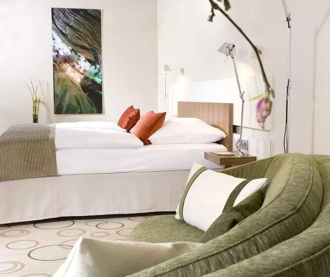 سوییت جونیور, Clayton Hotel Düsseldorf City Centre