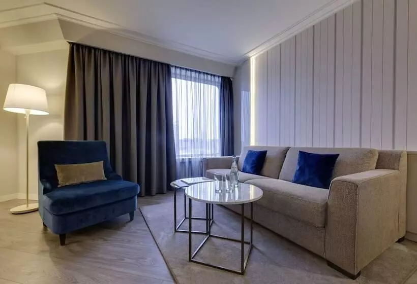 سوییت اجرایی, Clayton Hotel Düsseldorf City Centre
