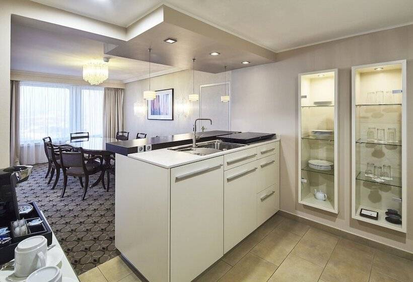 套房, Clayton Hotel Düsseldorf City Centre