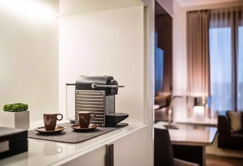 اتاق لوکس, Lindner Hotel Dusseldorf Seestern, Part Of Jdv By Hyatt