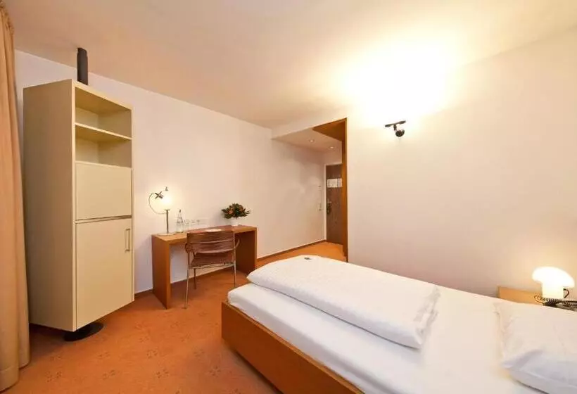 اتاق استاندارد یک نفره, Select Hotel Silence Garden Köln