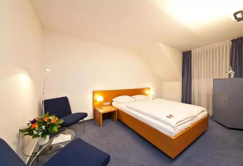 اتاق استاندارد, Select Hotel Silence Garden Köln