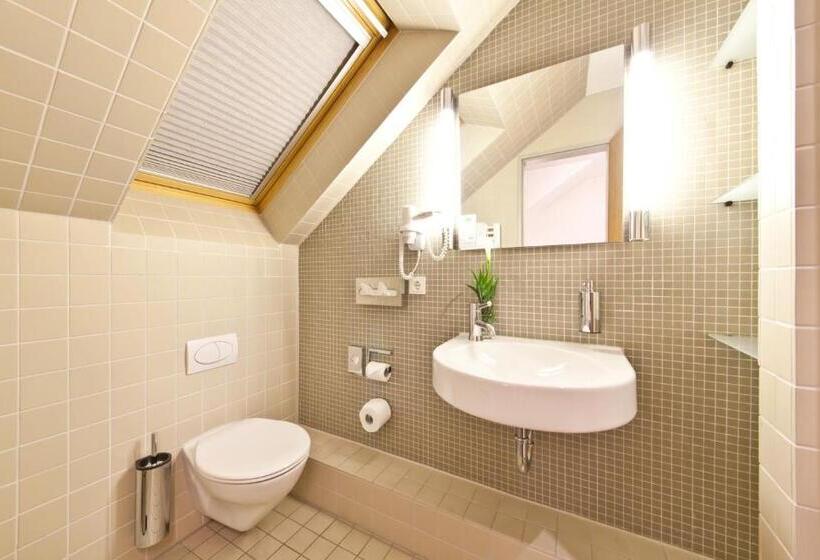 Номер Стандарт, Select Hotel Silence Garden Köln