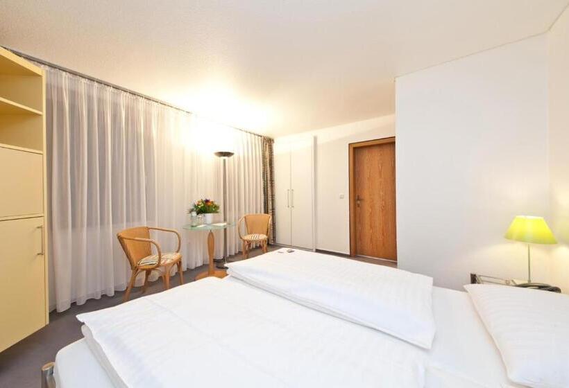 غرفة قياسية, Select Hotel Silence Garden Köln