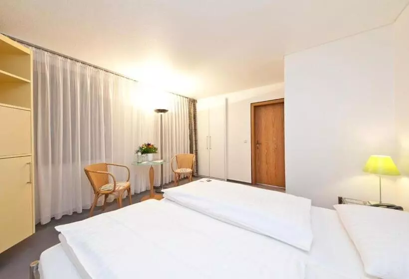 اتاق استاندارد یک نفره, Select Hotel Silence Garden Köln