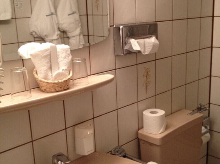 غرفة قياسية فردية, Select Hotel Silence Garden Köln