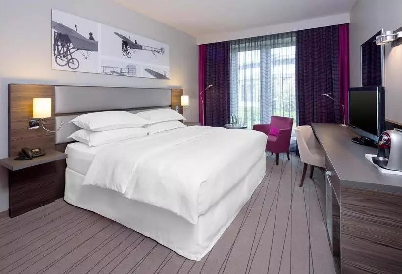 Club Room, Sheraton Duesseldorf Airport