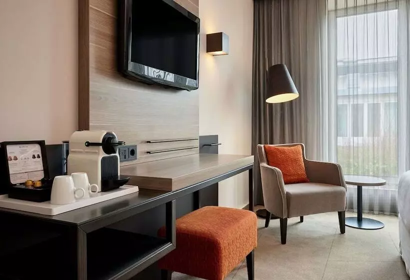 Executive Room, Sheraton Duesseldorf Airport
