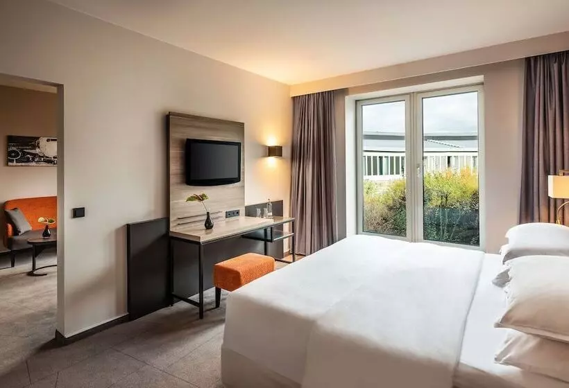 Club Room, Sheraton Duesseldorf Airport