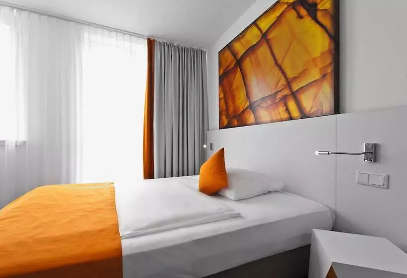 اتاق استاندارد یک نفره, Wyndham Garden  Duesseldorf City Centre Koenigsallee