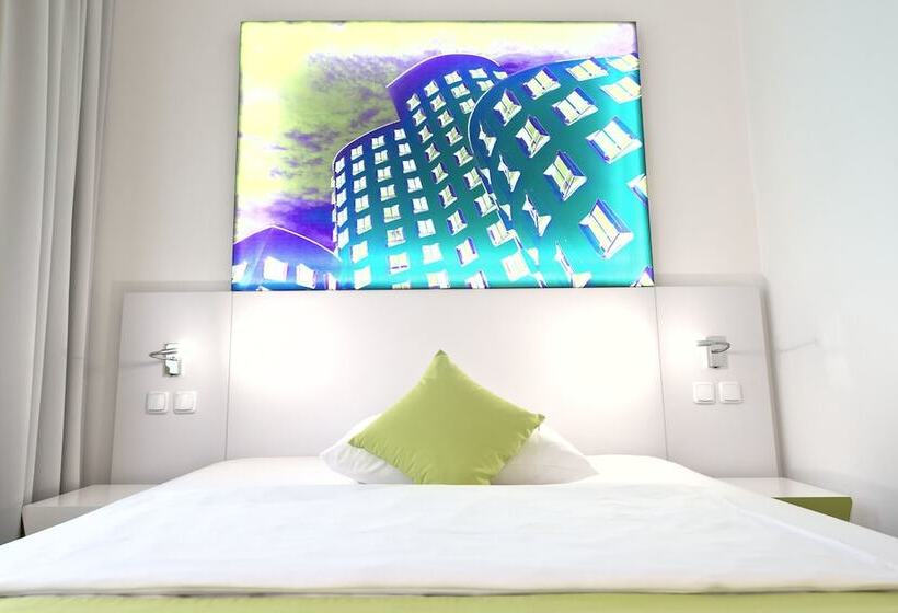 标准单人间, Wyndham Garden  Duesseldorf City Centre Koenigsallee