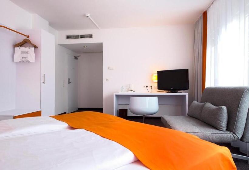 舒适型房间, Wyndham Garden  Duesseldorf City Centre Koenigsallee