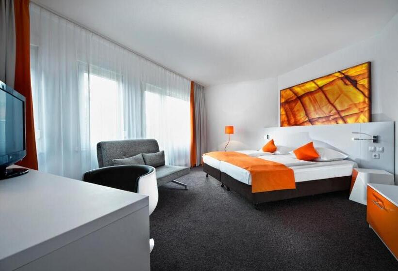 舒适型房间, Wyndham Garden  Duesseldorf City Centre Koenigsallee