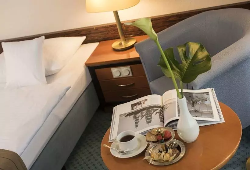 スーペリアールーム, Maritim Hotel Bellevue Kiel