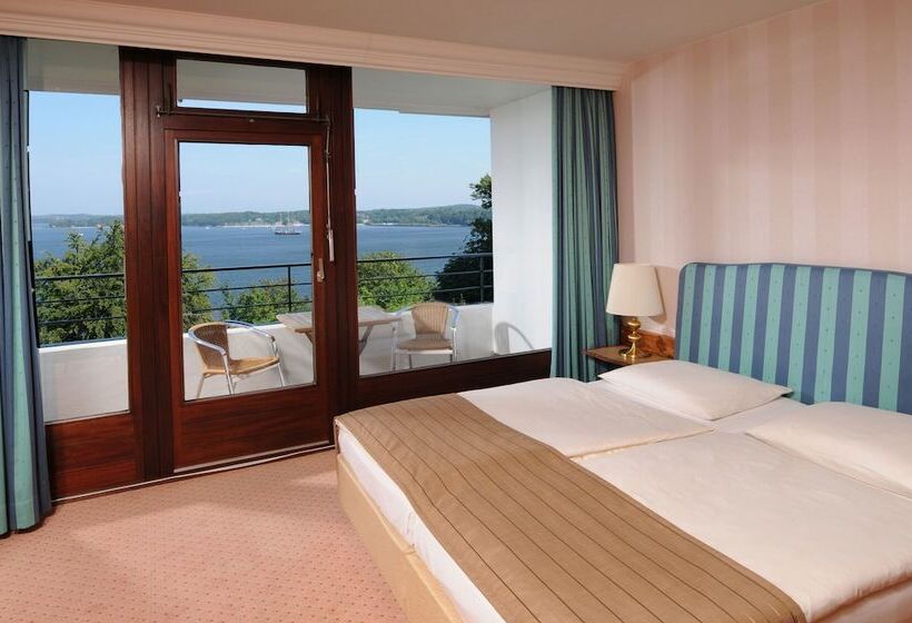 סוויטת ג'וניור, Maritim Hotel Bellevue Kiel