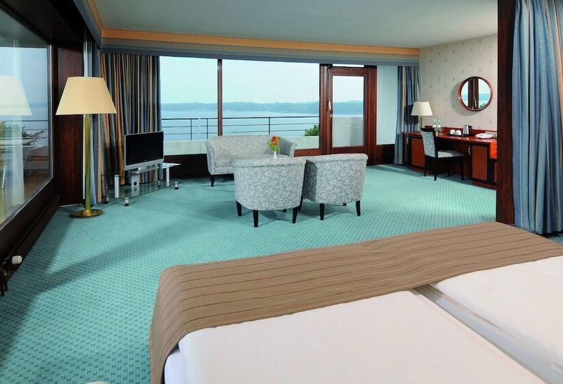 סוויטת ג'וניור, Maritim Hotel Bellevue Kiel