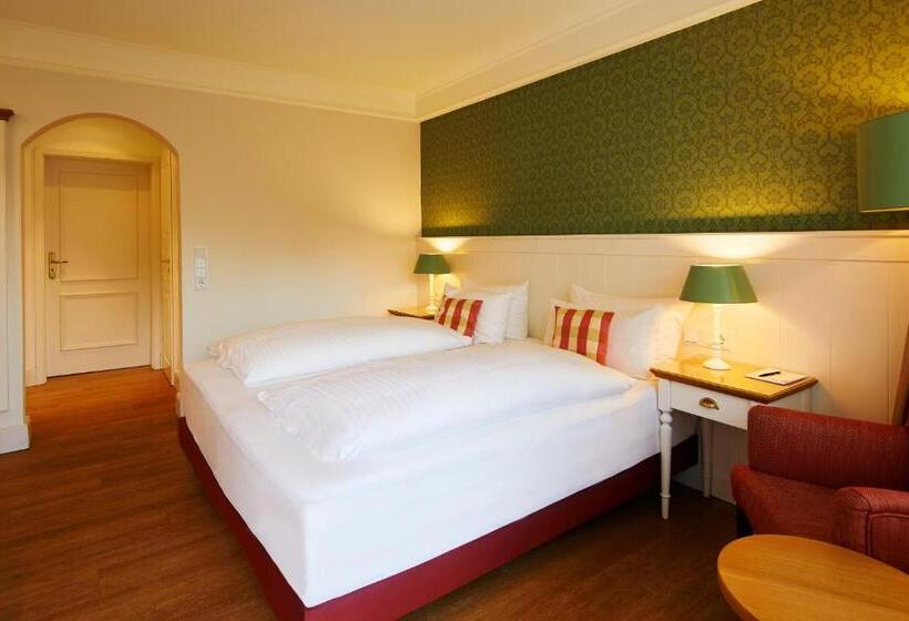 带阳台的高级房间, Fuchsbau Romantik Hotel & Spa Restaurant & Fox Bar