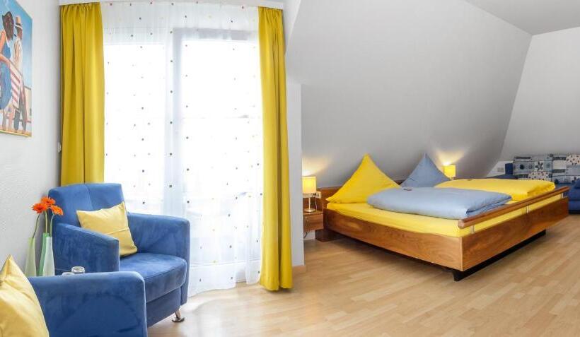 غرفة قياسية مزوَّدة بشُرفة, Apart Hotel Stadtgarten