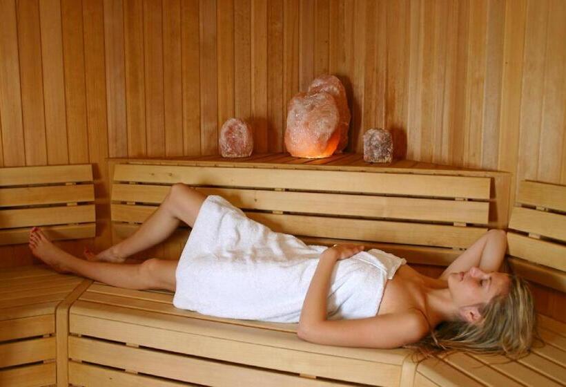 غرفة قياسية مطلّة علي البحر مزوَّدة بشُرفة, Apart Hotel Stadtgarten