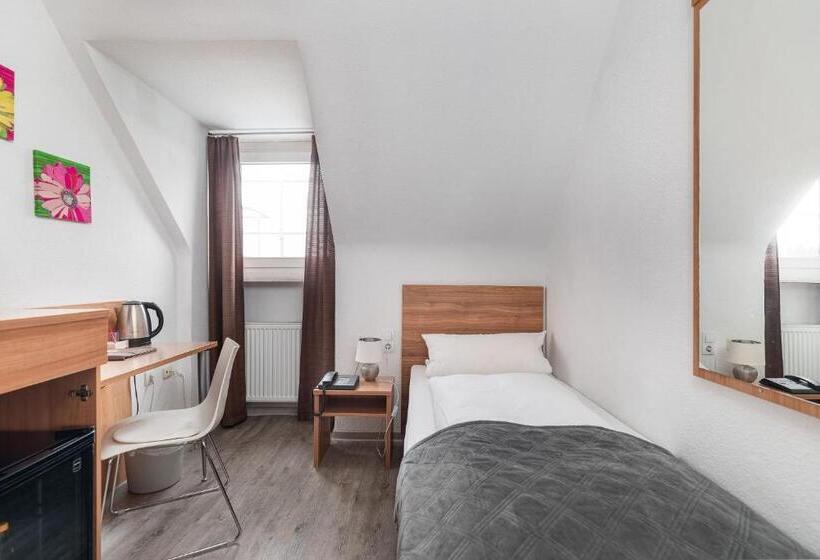 Номер Economy Индивидуальный, Am Ludwigsplatz