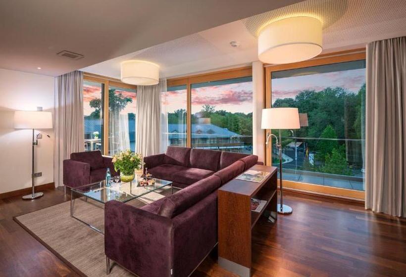 סוויטה עם טרסה, Dorint Thermenhotel Freiburg