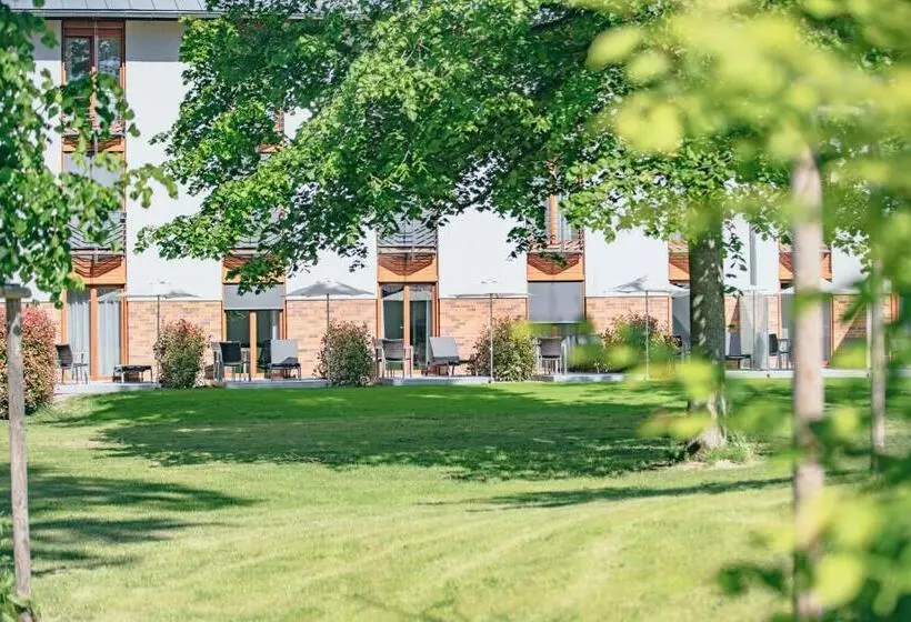 テラス付きスタンダードルーム, Dorint Thermenhotel Freiburg