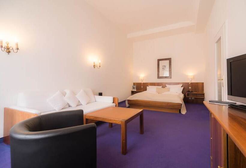 스탠다드 트리플 룸, Etol   Superior