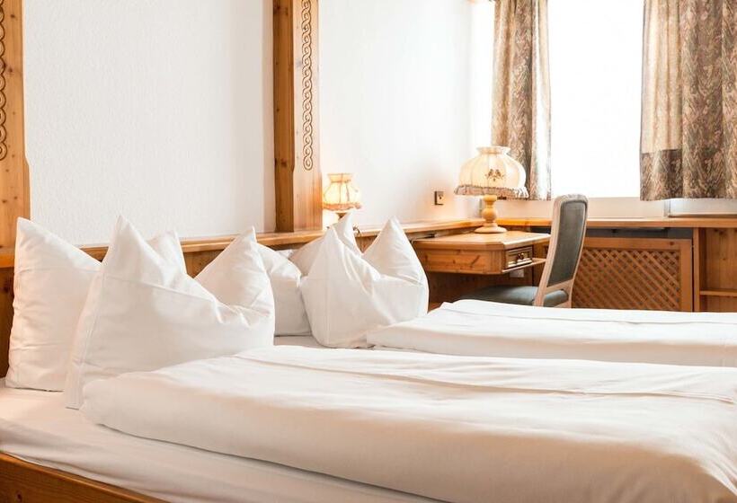 Номер Стандарт, Flair Hotel Vier Jahreszeiten