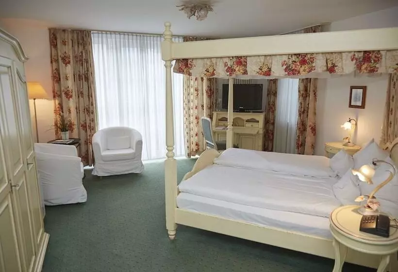 コンフォートルーム, Flair Hotel Vier Jahreszeiten