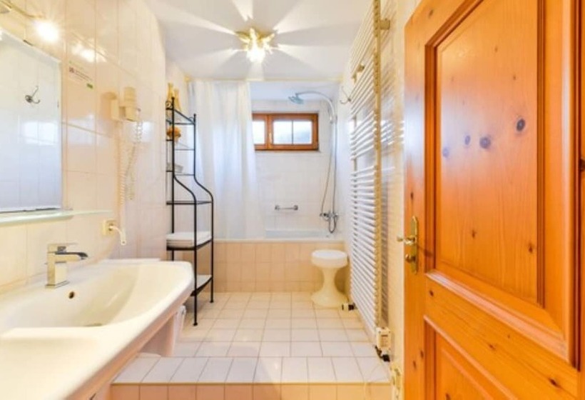 Люкс, Flair Hotel Vier Jahreszeiten