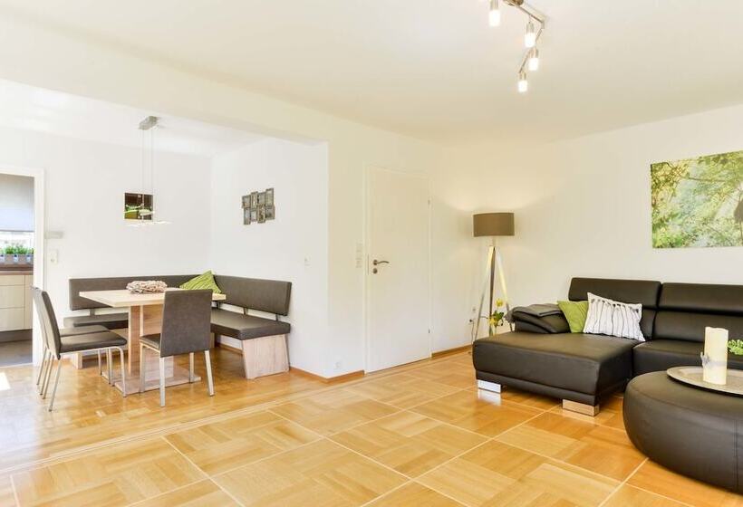 Дом 3 Спальни, Flair Hotel Vier Jahreszeiten