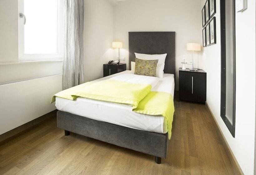 标准单人间, Hamburger Hof