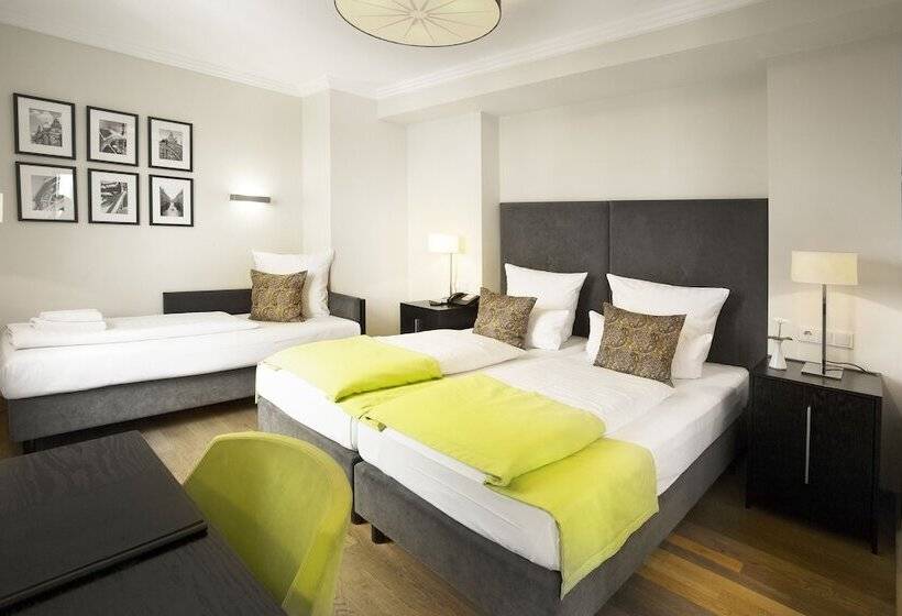 标准三人间, Hamburger Hof