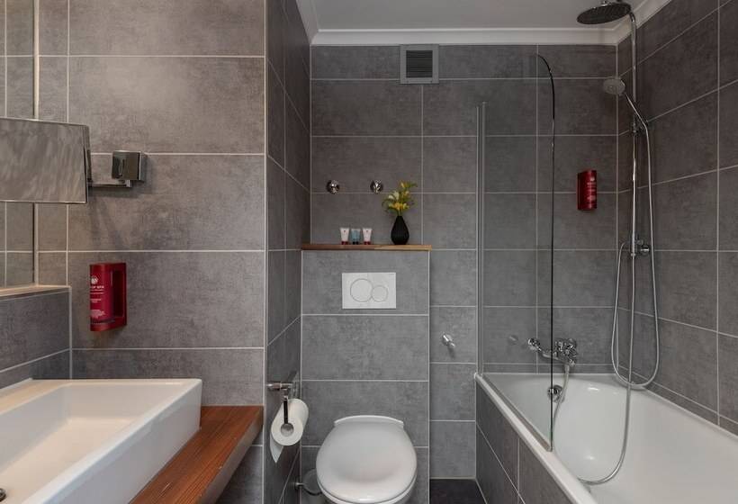 اتاق سوپریور سه تخته, Leonardo Royal Hotel Mannheim