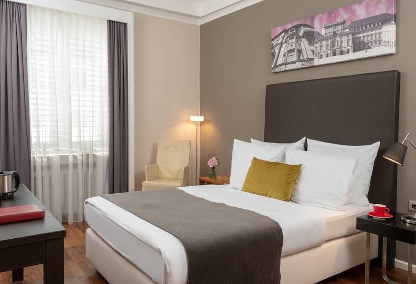 スーペリアトリプルルーム, Leonardo Royal Hotel Mannheim