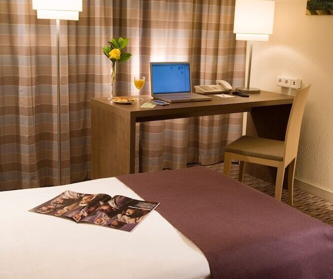 Номер Стандарт, Mercure Hotel Frankfurt Eschborn Ost