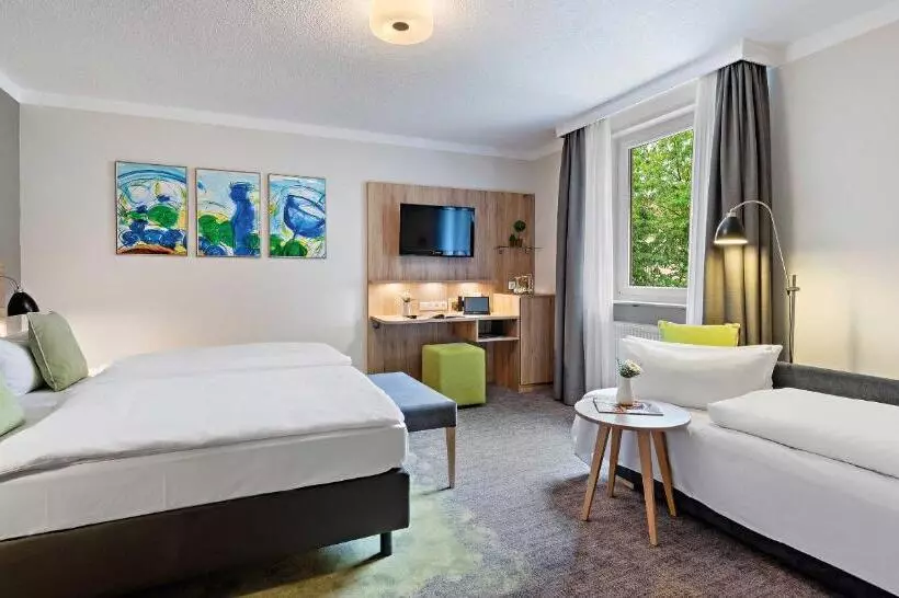 スタンダードトリプルルーム, Pfalzhotel Asselheim
