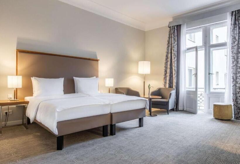 غرفة بريميوم, Radisson Blu Hotel Schwarzer Bock Wiesbaden