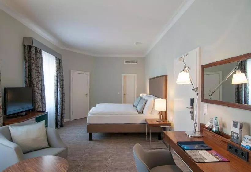 اتاق استاندارد, Radisson Blu Hotel Schwarzer Bock Wiesbaden