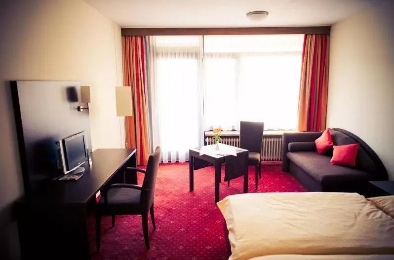 Quarto Superior Individual, Restaurant Sonne Post