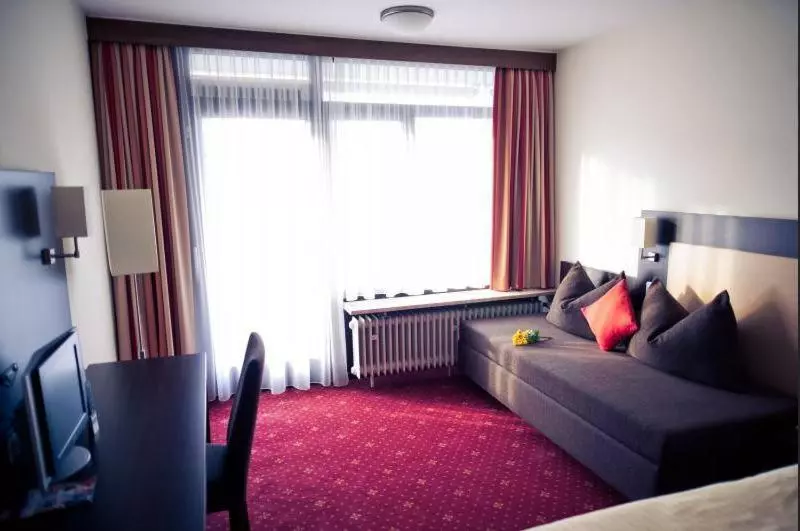Quarto Superior Individual, Restaurant Sonne Post