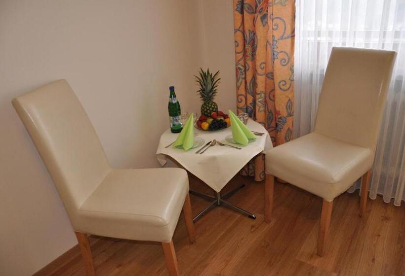 غرفة قياسية, Restaurant Sonnenhof