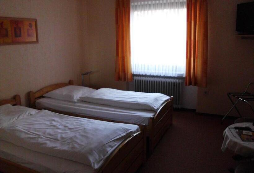 Номер Стандарт, Restaurant Zum Schwalbennest