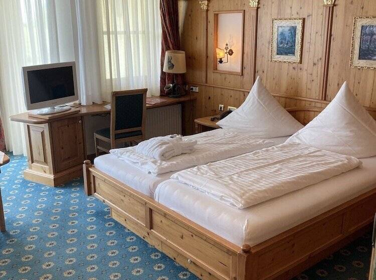 Номер Комфорт, Schloss Hotel Holzrichter