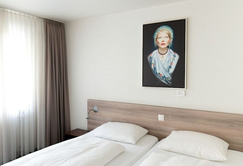 비즈니스룸, Schwarzwälder Hof